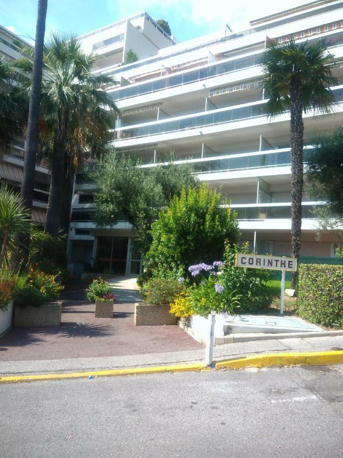 Mas De Tanit Corinthe Juan-les-Pins Exterior foto