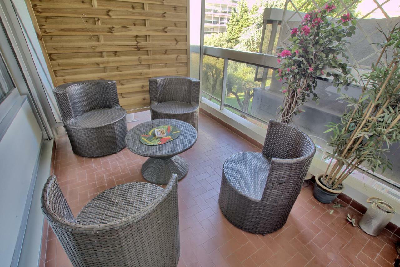 Mas De Tanit Corinthe Juan-les-Pins Exterior foto